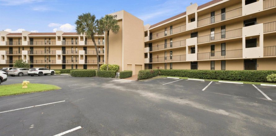 Condo à Margate, Floride, 2 chambres  № 2276087
