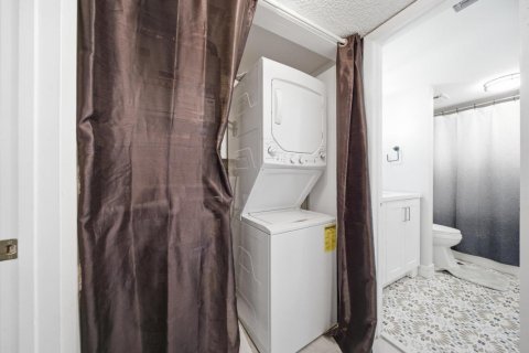 Copropriété à louer à Margate, Floride: 2 chambres, 101.26 m2 № 2276087 - photo 24