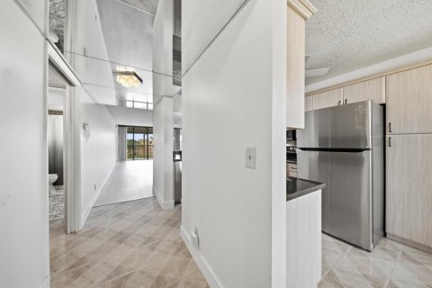 Copropriété à louer à Margate, Floride: 2 chambres, 101.26 m2 № 2276087 - photo 3