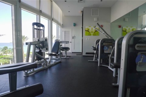Condo in Sunny Isles Beach, Florida, 2 bedrooms  № 1811516 - photo 26