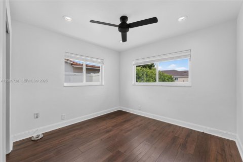 Villa ou maison à vendre à Oakland Park, Floride: 2 chambres, 93.46 m2 № 2346957 - photo 14