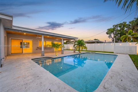 Villa ou maison à vendre à Oakland Park, Floride: 2 chambres, 93.46 m2 № 2346957 - photo 22