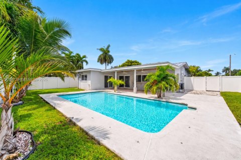 Villa ou maison à Oakland Park, Floride 2 chambres, 93.46 m2 № 2346957