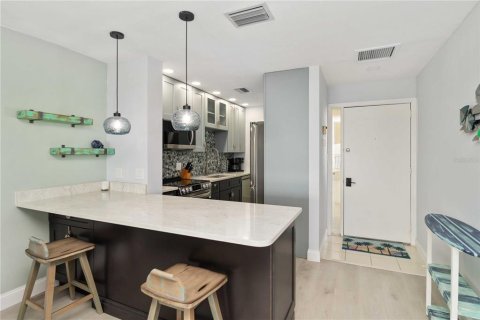 Condo in Punta Gorda, Florida, 2 bedrooms  № 1751186 - photo 15