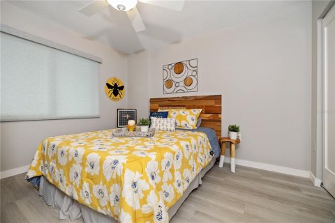 Copropriété à vendre à Tampa, Floride: 3 chambres, 154.96 m2 № 2342506 - photo 28