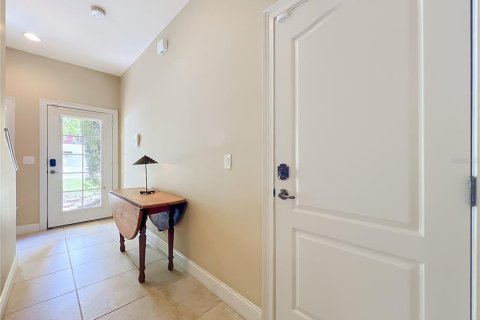 Dúplex en venta en Orlando, Florida, 3 dormitorios, 158.96 m2 № 2418870 - foto 3