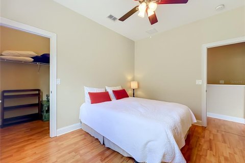 Dúplex en venta en Orlando, Florida, 3 dormitorios, 158.96 m2 № 2418870 - foto 27