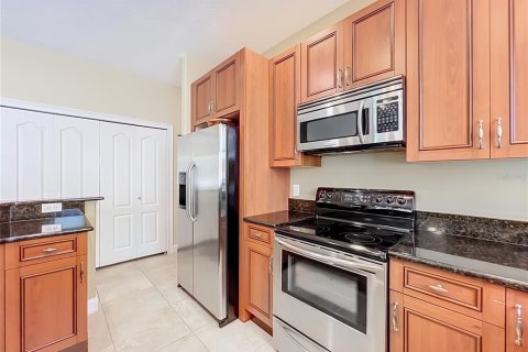 Dúplex en venta en Orlando, Florida, 3 dormitorios, 158.96 m2 № 2418870 - foto 9