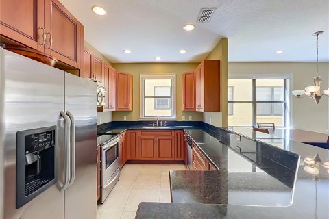 Dúplex en venta en Orlando, Florida, 3 dormitorios, 158.96 m2 № 2418870 - foto 5