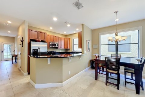 Dúplex en venta en Orlando, Florida, 3 dormitorios, 158.96 m2 № 2418870 - foto 10