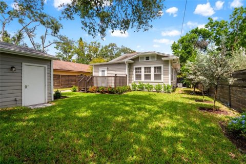 Casa en alquiler en Tampa, Florida, 3 dormitorios, 129.88 m2 № 1915296 - foto 10