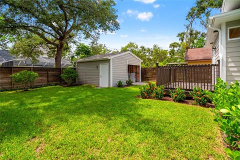 Casa en alquiler en Tampa, Florida, 3 dormitorios, 129.88 m2 № 1915296 - foto 12