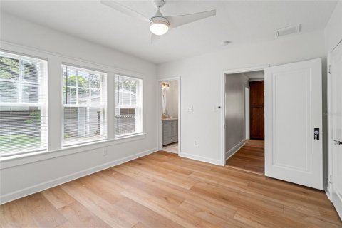 Casa en alquiler en Tampa, Florida, 3 dormitorios, 129.88 m2 № 1915296 - foto 29