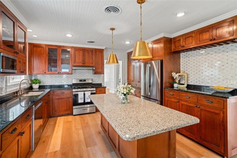 Casa en alquiler en Tampa, Florida, 3 dormitorios, 129.88 m2 № 1915296 - foto 4