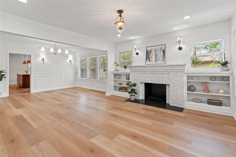 Casa en alquiler en Tampa, Florida, 3 dormitorios, 129.88 m2 № 1915296 - foto 3