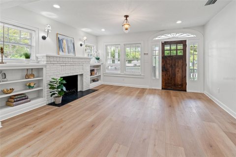 Casa en alquiler en Tampa, Florida, 3 dormitorios, 129.88 m2 № 1915296 - foto 18