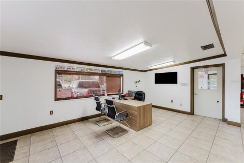 Propiedad comercial en venta en Orlando, Florida, 137.12 m2 № 1806873 - foto 30