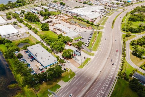 Propiedad comercial en venta en Orlando, Florida, 137.12 m2 № 1806873 - foto 5
