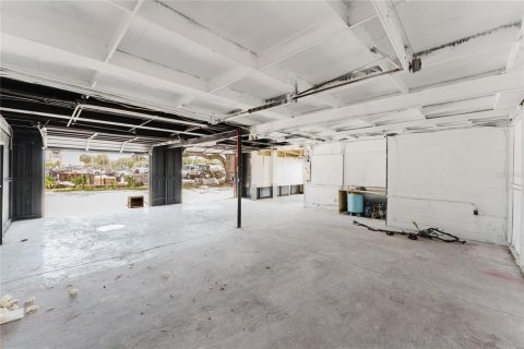 Propiedad comercial en venta en Orlando, Florida, 137.12 m2 № 1806873 - foto 26