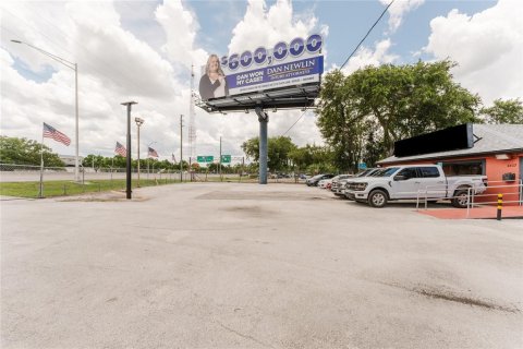 Propiedad comercial en venta en Orlando, Florida, 137.12 m2 № 1806873 - foto 8