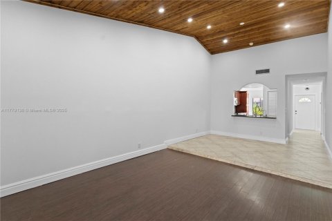 House in Sunrise, Florida 2 bedrooms, 112.13 sq.m. № 1862926 - photo 30