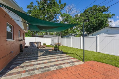 House in Saint Petersburg, Florida 3 bedrooms, 106.56 sq.m. № 1883315 - photo 5