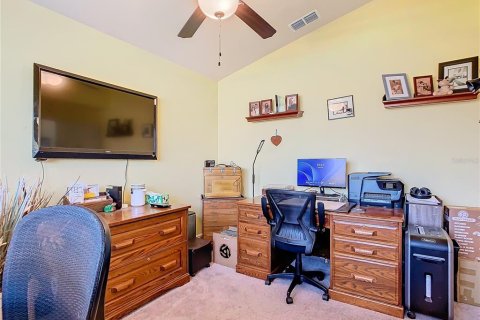House in Haines City, Florida 4 bedrooms, 168.62 sq.m. № 1514296 - photo 22
