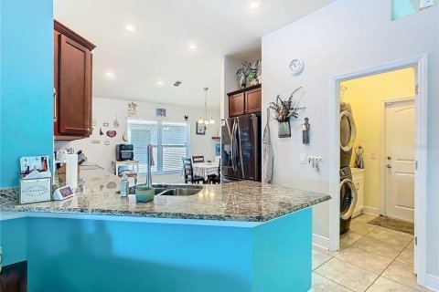 House in Haines City, Florida 4 bedrooms, 168.62 sq.m. № 1514296 - photo 8