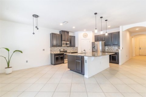 Villa ou maison à vendre à Gibsonton, Floride: 4 chambres, 187.29 m2 № 2227527 - photo 6