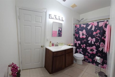 House in Kissimmee, Florida 6 bedrooms, 328.32 sq.m. № 1733529 - photo 10