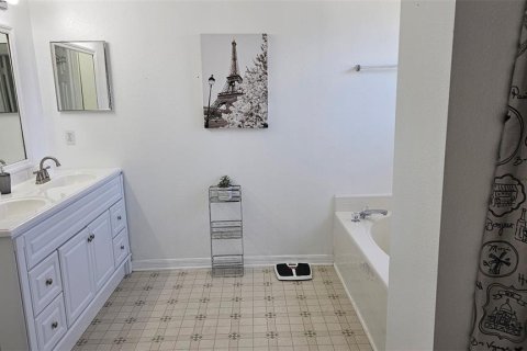 Купить виллу или дом в Киссимми, Флорида 3 комнаты, 328.32м2, № 1733529 - фото 6