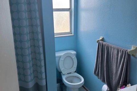 Immobilier commercial à vendre à Bradenton, Floride: 6 chambres, 184.69 m2 № 1620374 - photo 6