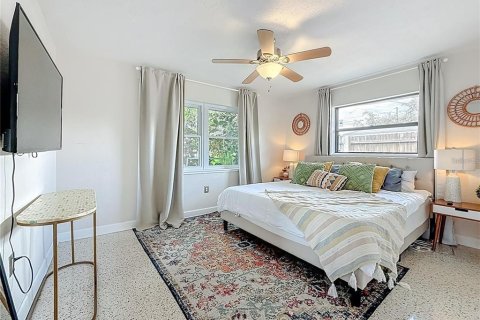 Купить виллу или дом в Ларго, Флорида 6 комнат, 148.09м2, № 2236240 - фото 12