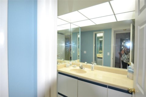 Condominio en alquiler en Tarpon Springs, Florida, 2 dormitorios, 118.91 m2 № 1717217 - foto 29