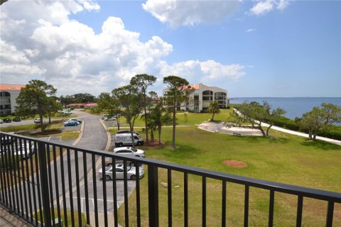 Condominio en alquiler en Tarpon Springs, Florida, 2 dormitorios, 118.91 m2 № 1717217 - foto 7