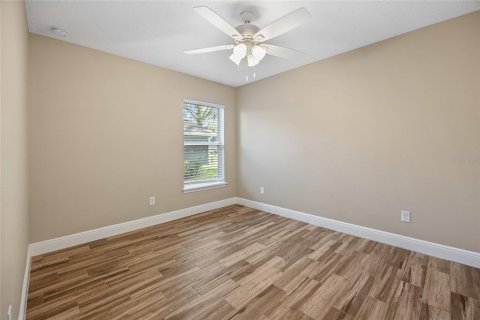 House in Eustis, Florida 3 bedrooms, 126.63 sq.m. № 1841599 - photo 18