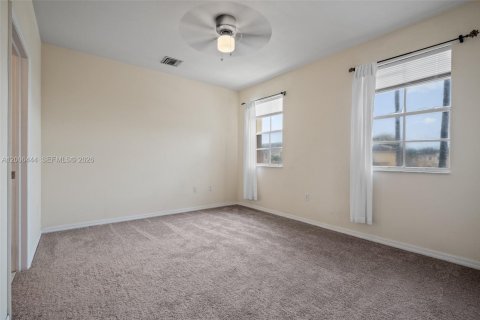 Touwnhouse à louer à Homestead, Floride: 2 chambres, 110.55 m2 № 2072947 - photo 14