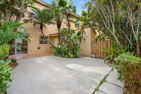 Touwnhouse à louer à Homestead, Floride: 2 chambres, 110.55 m2 № 2072947 - photo 23