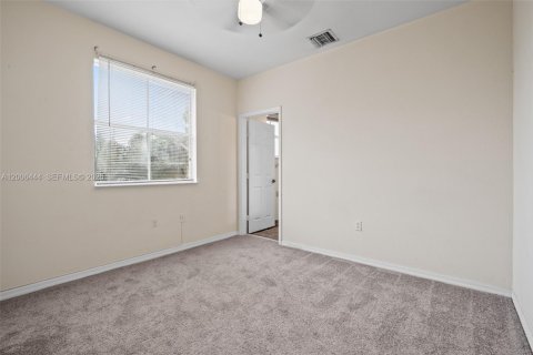 Touwnhouse à louer à Homestead, Floride: 2 chambres, 110.55 m2 № 2072947 - photo 18