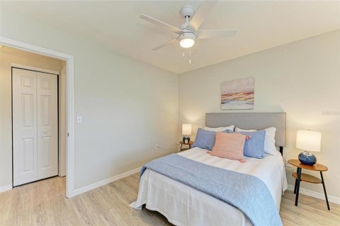 Casa en venta en Bradenton, Florida, 2 dormitorios, 98.01 m2 № 1916117 - foto 29