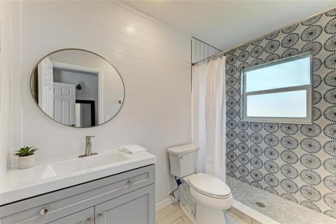 Casa en venta en Bradenton, Florida, 2 dormitorios, 98.01 m2 № 1916117 - foto 24