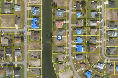 Terreno en venta en Cape Coral, Florida № 2092367 - foto 2