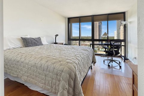 Condo in Tampa, Florida, 3 bedrooms  № 1640010 - photo 16
