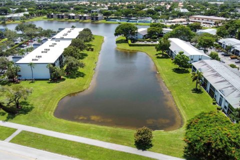 Condominio en venta en Delray Beach, Florida, 2 dormitorios, 107.77 m2 № 1842542 - foto 23
