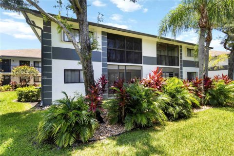 Condominio en venta en Delray Beach, Florida, 2 dormitorios, 107.77 m2 № 1842542 - foto 16