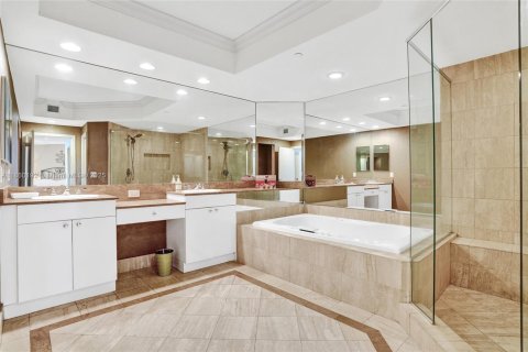 Condominio en alquiler en Aventura, Florida, 3 dormitorios, 249.91 m2 № 1889687 - foto 10