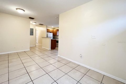 Appartement à louer à Tampa, Floride: 3 chambres, 75.25 m2 № 2096988 - photo 4