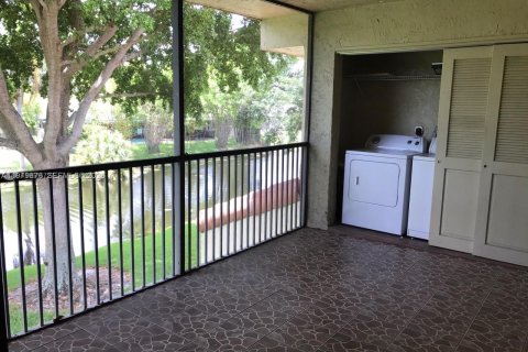 Copropriété à louer à Coconut Creek, Floride: 2 chambres, 90.49 m2 № 2046136 - photo 11