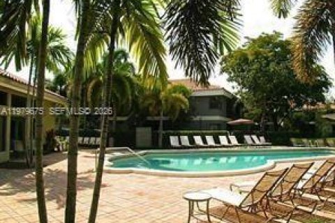 Copropriété à louer à Coconut Creek, Floride: 2 chambres, 90.49 m2 № 2046136 - photo 14