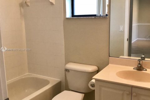 Copropriété à louer à Coconut Creek, Floride: 2 chambres, 90.49 m2 № 2046136 - photo 13